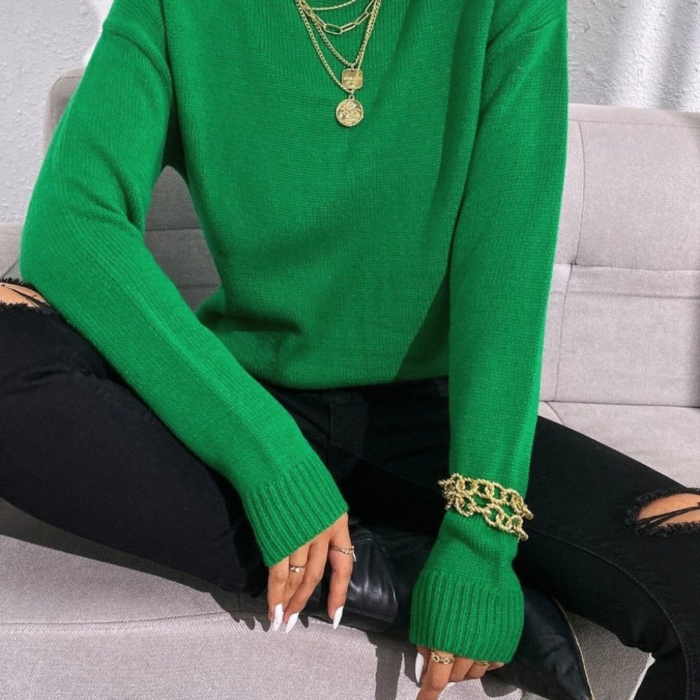 green turtleneck sweater fall winter trending - Picture 2 of 7
